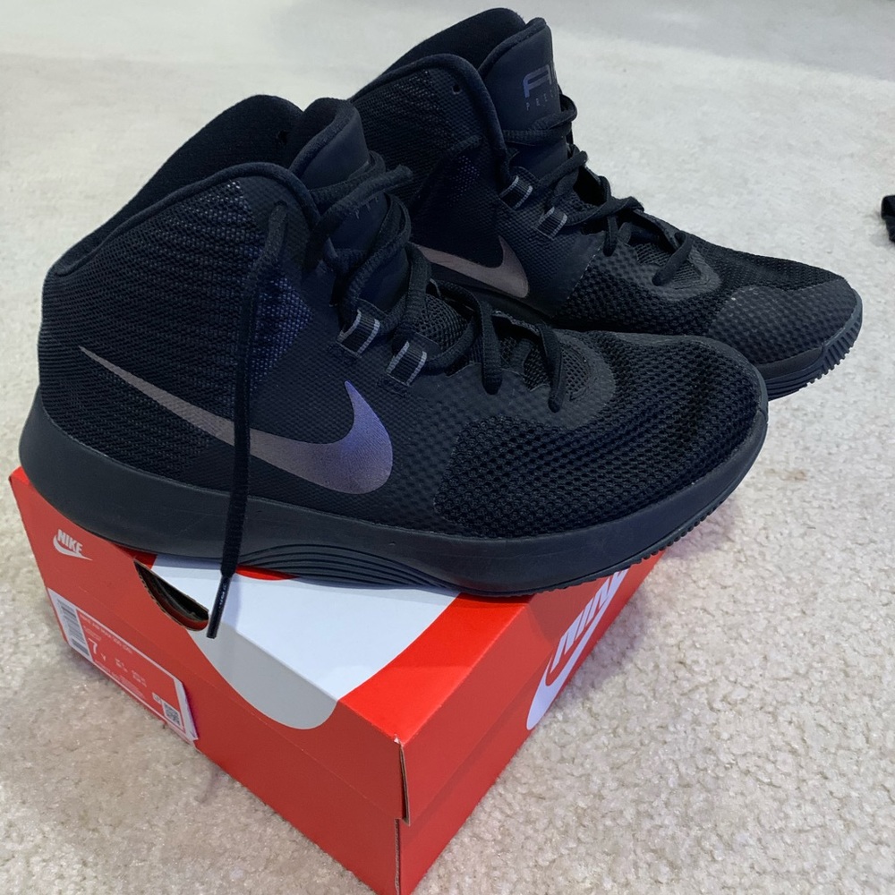 Nike AIR PRECISION 8 men’s Basketball shoes New!